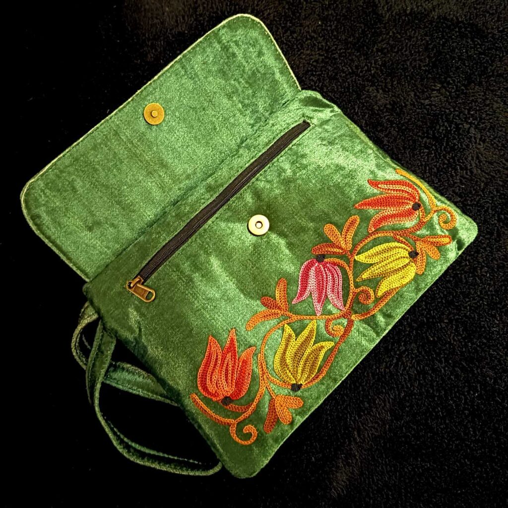 Bags Kashmir Hand Strap Green 1