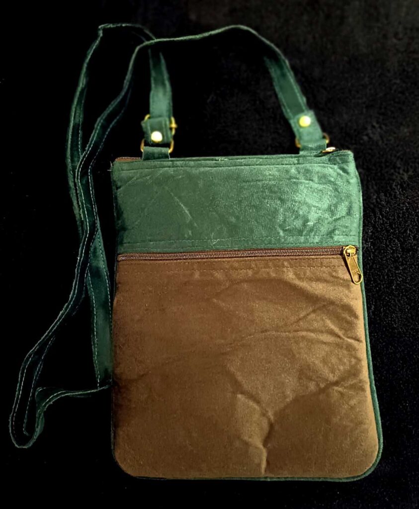 Bags Kashmir Shoulder Strap 5 Zippers Brown Royal Green 2